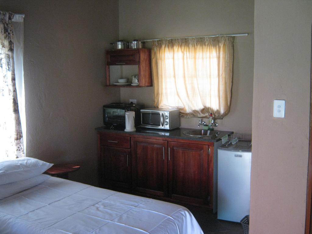 Noma-Nini Lodge White River Chambre photo