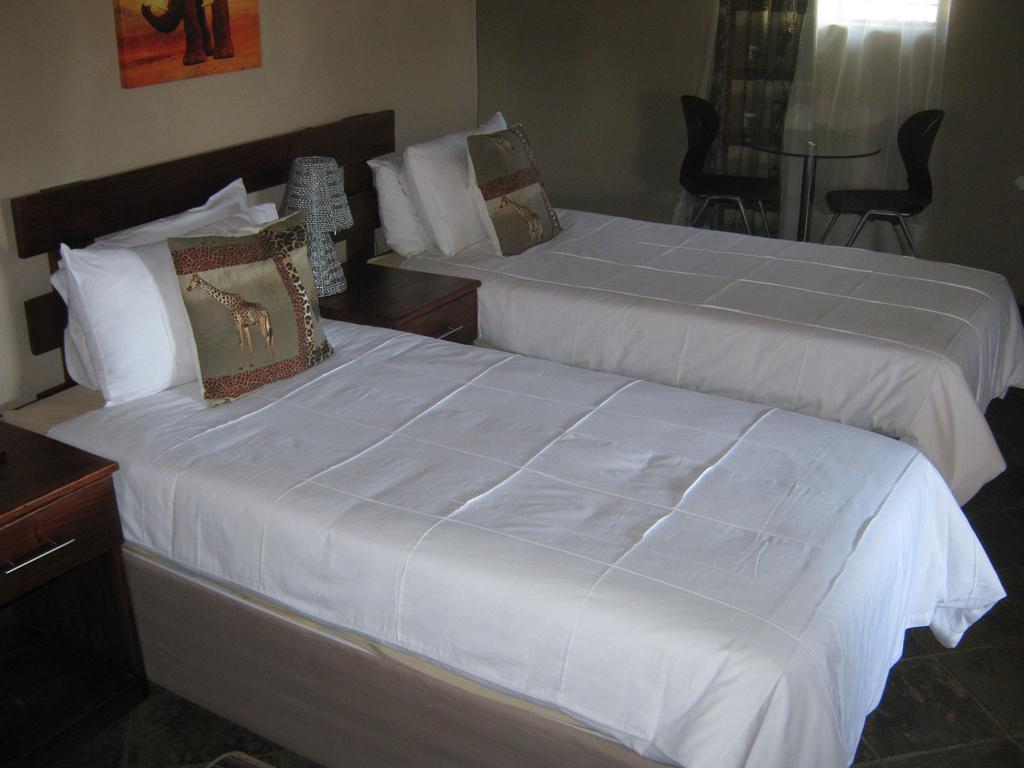 Noma-Nini Lodge White River Chambre photo